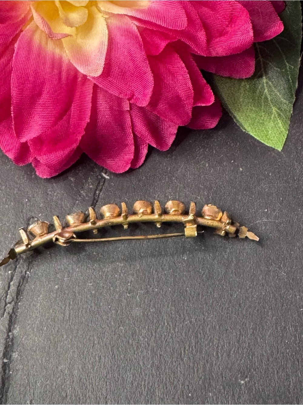 Vintage Rhinestone Bar Brooch - Clear Rhinestones - Picture 2 of 6